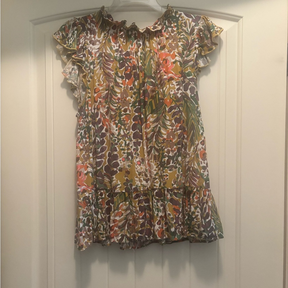 Jodifl M Floral Ruffle Sleeve Blouse